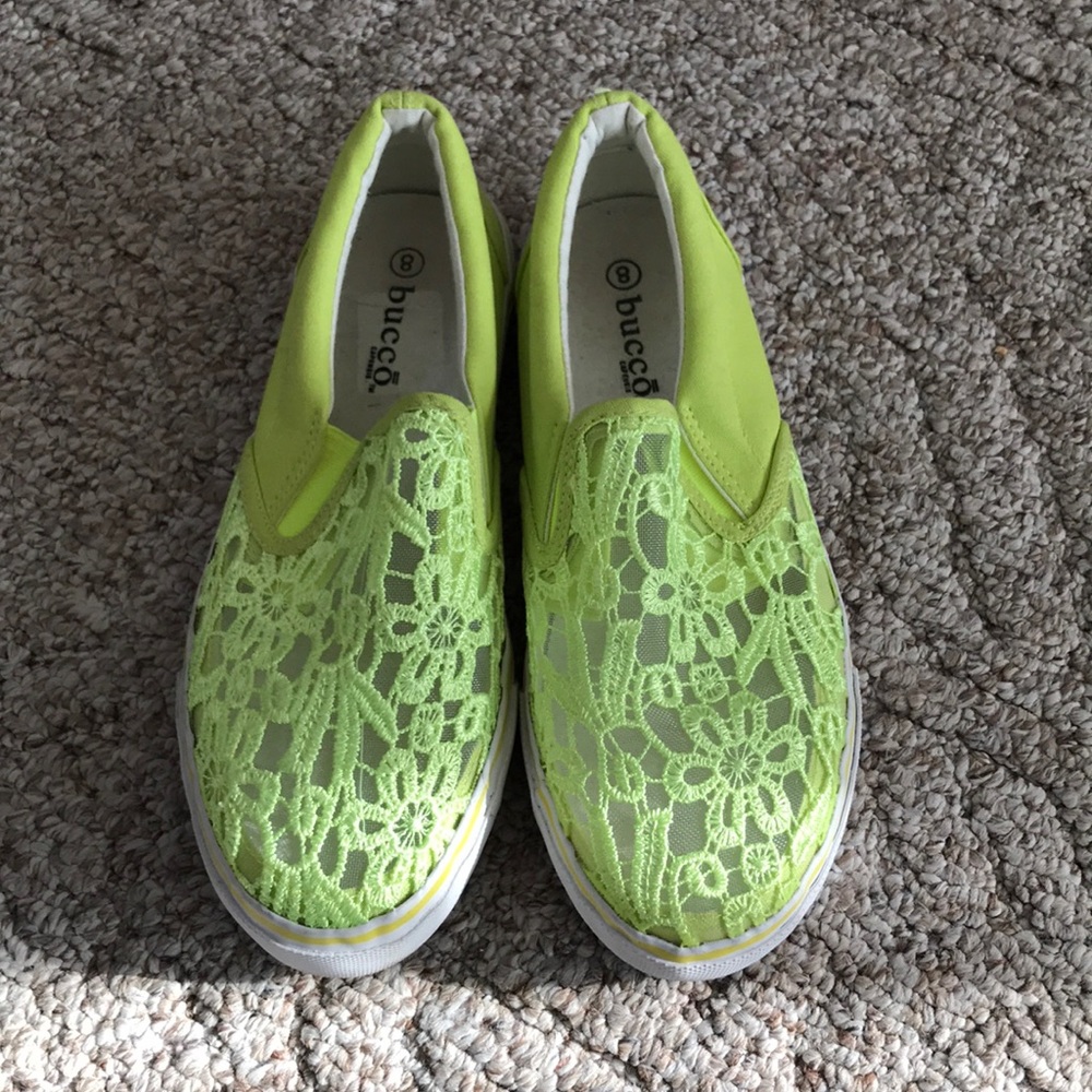 Bucco Yellow Lace Loafers